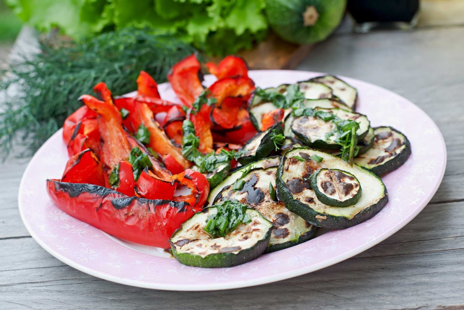 salata-od-tikvice-paprika Salata od grilovanih tikvica i paprika