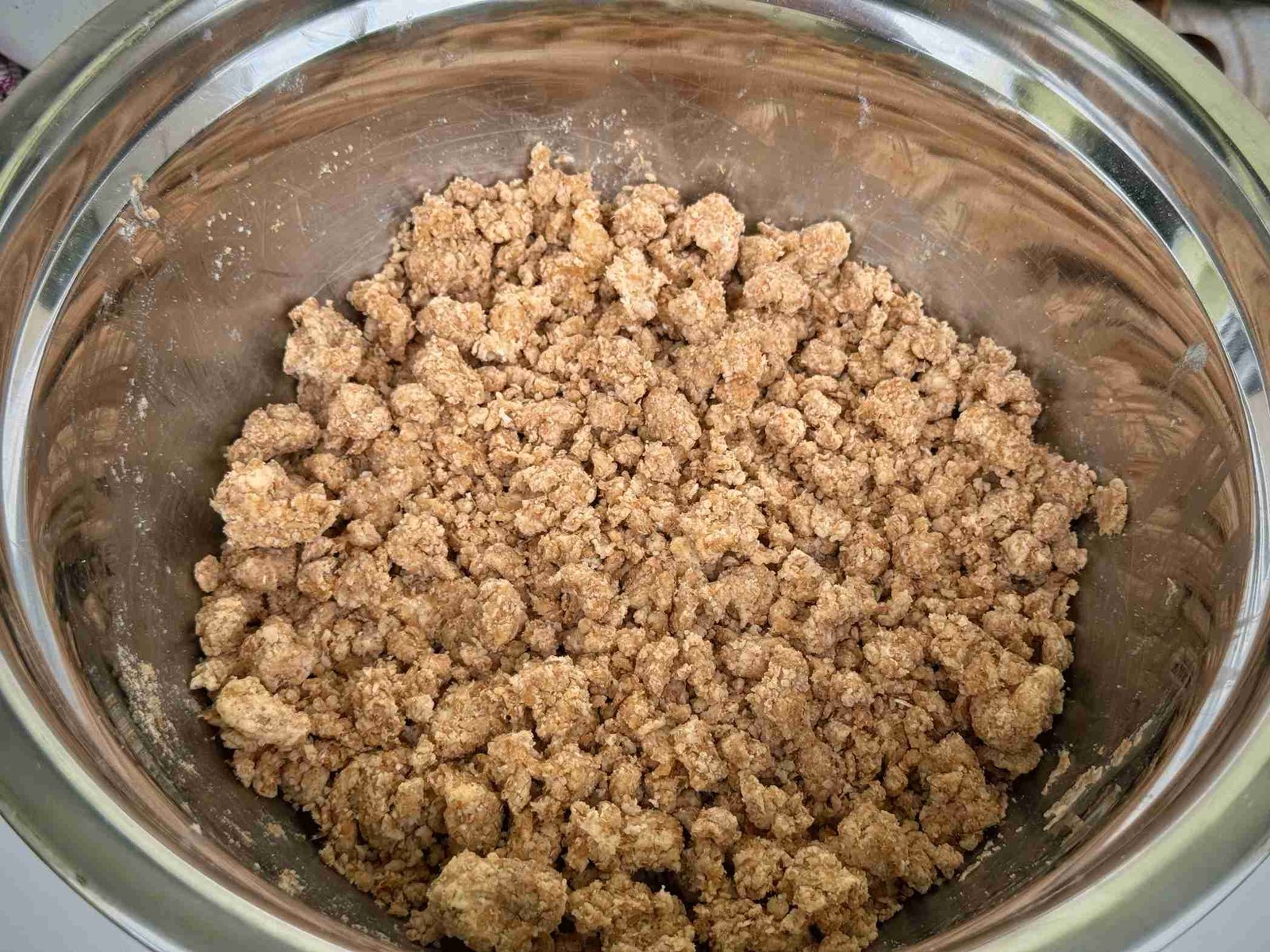 prhko-tijesto Prhko tijesto, teksture nalik krupnom pijesku.