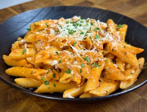 Penne alla vodka – Kremasta tjestenina sa alkoholom