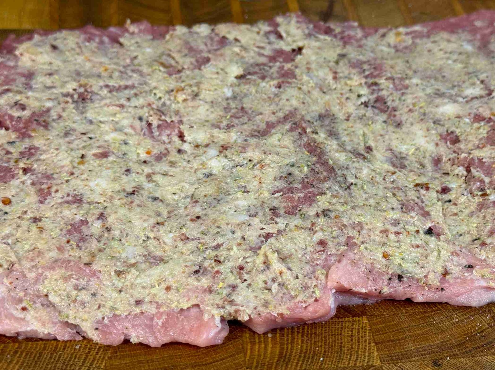 zacinjen-filetiran-svinjski-but